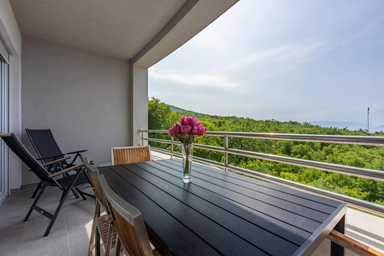 Apartments Andrea & Sander Crikvenica Εξωτερικό φωτογραφία